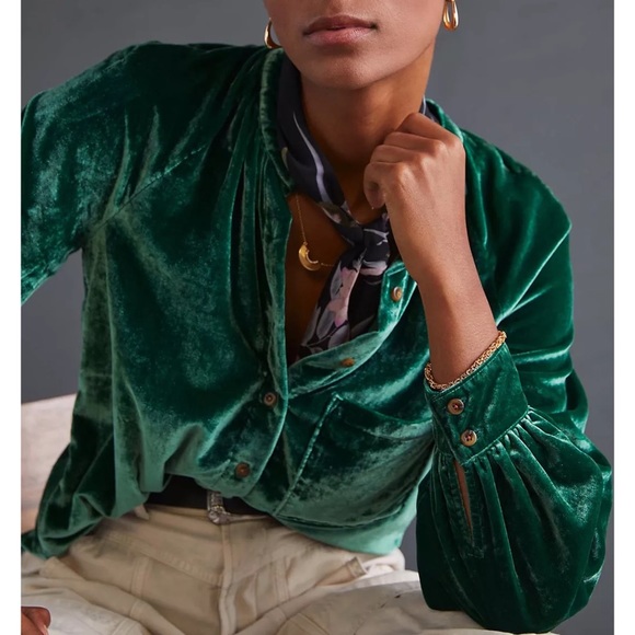 Pilcro for Anthropologie Green Puff-Sleeved Velvet Buttondown NWT Medium - Picture 9 of 12